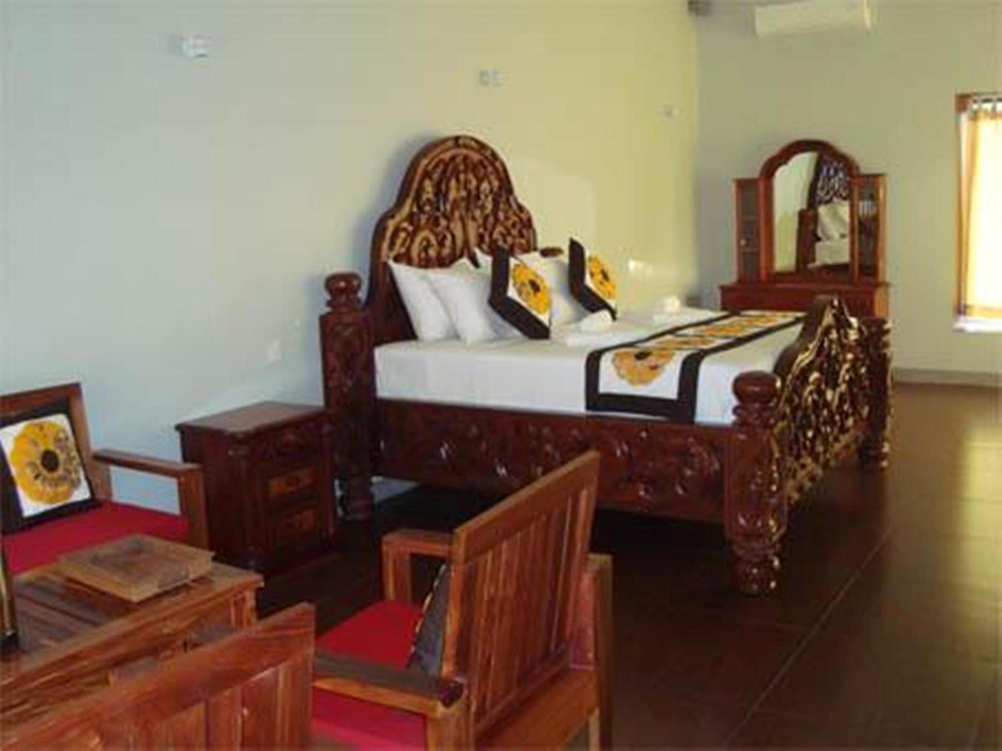 Memoria Palace & Resort Pailin Exterior foto