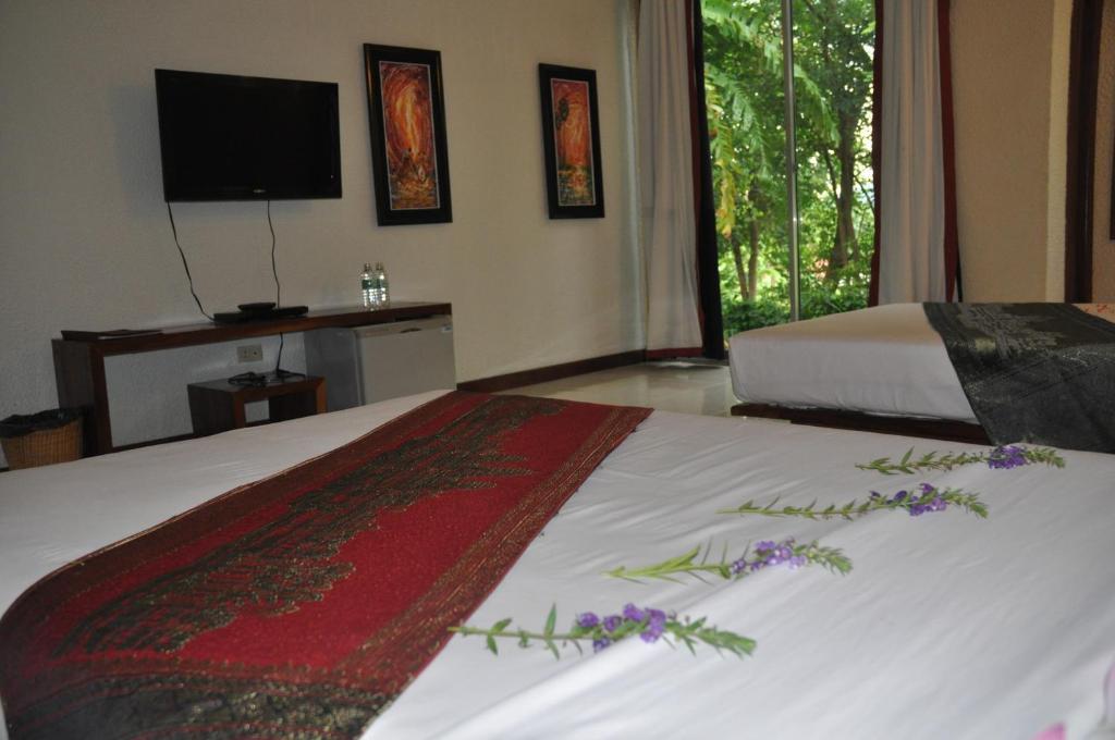 Memoria Palace & Resort Pailin Cameră foto